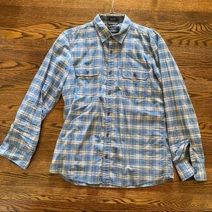 Men’s casual button down Excellent condition!